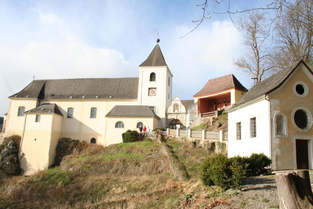 מלון Schönbühel an der Donau Gasthof-Camping Stumpfer מראה חיצוני תמונה